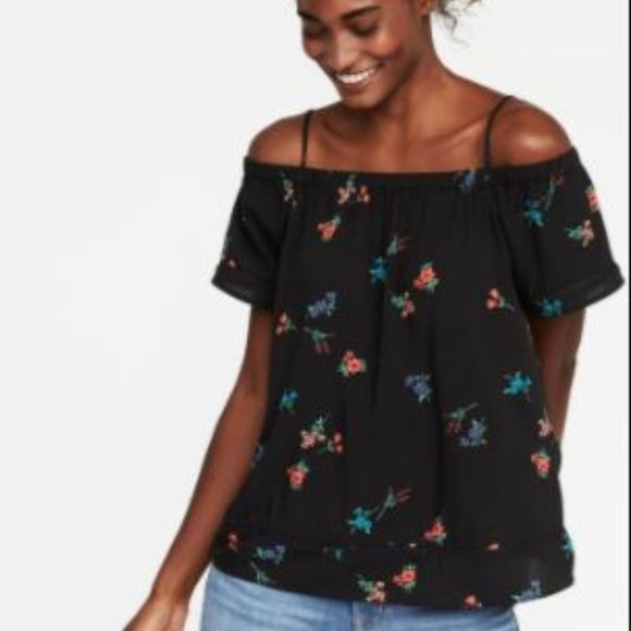 Old Navy Tops - Buy 1 Get 1 FREE 🌸Old Navy Off the Shoulder Swing Top $$$BOGO🌸